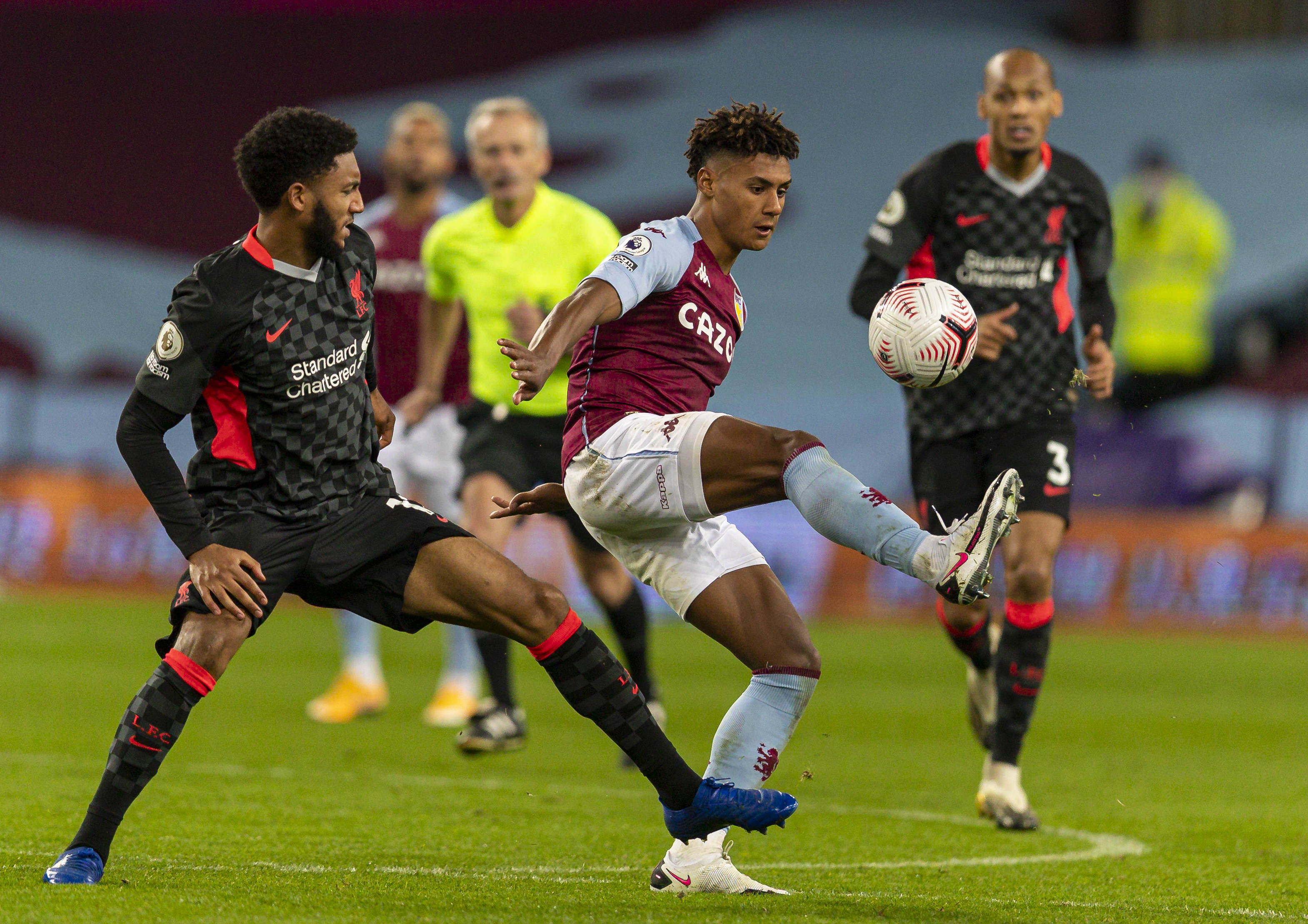 乌球场的改 乌球场的改