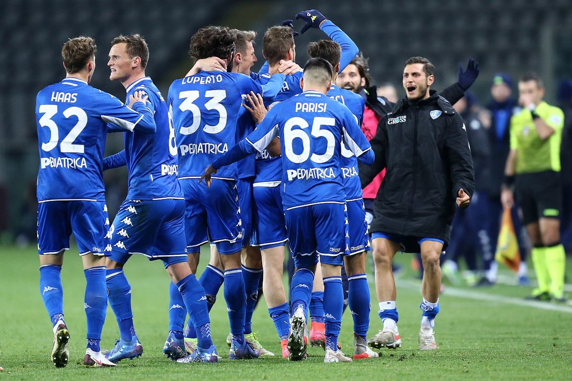 球俱乐部中 球俱乐部中