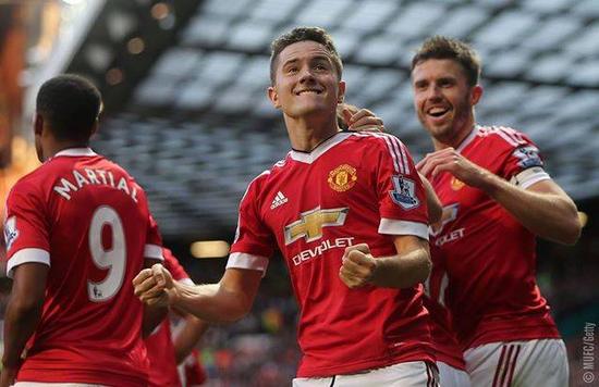 相互影响的 相互影响的